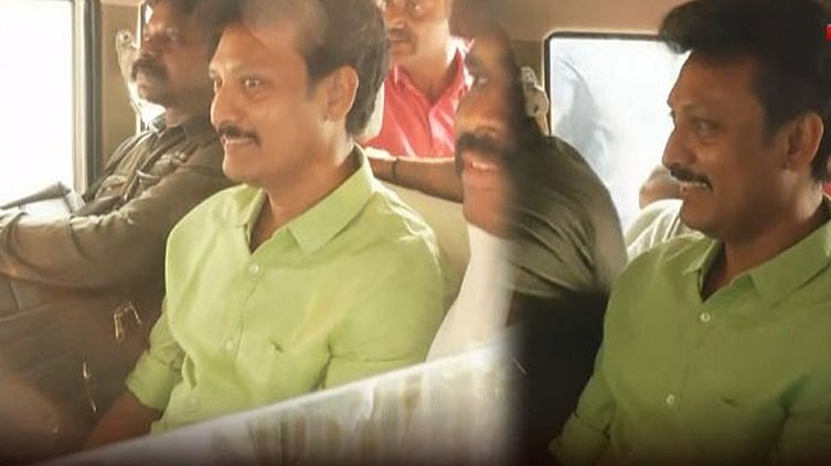 அன்பில் மகேஷ் கைது ஏன்? - காவல்துறை விளக்கம்