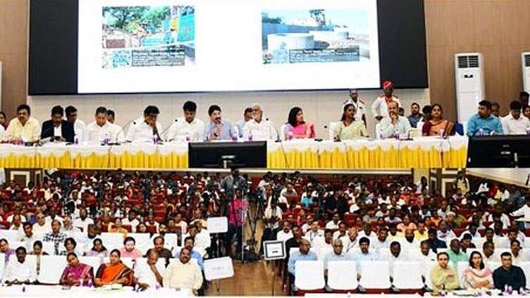 சென்னை மாவட்ட வளர்ச்சி மற்றும் கண்காணிப்பு குழுக் கூட்டம்: தயாநிதி மாறன் தலைமையில் நடைபெற்றது