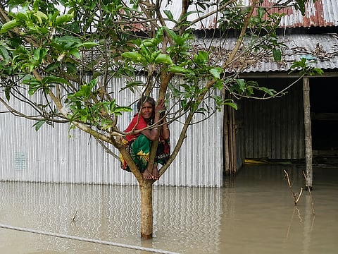 Flood threat shifts to new districts