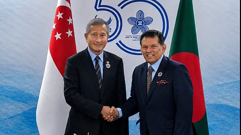 Foreign Minister Khalilur Rahman and his Singaporean counterpart Vivian Balakrishnan meet in Manila on Thursday to discuss bilateral cooperation, trade and Bangladesh's ASEAN aspirations.