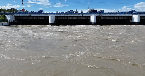 Rising water level is spreading fear of flood among the Lalmonirhat residents