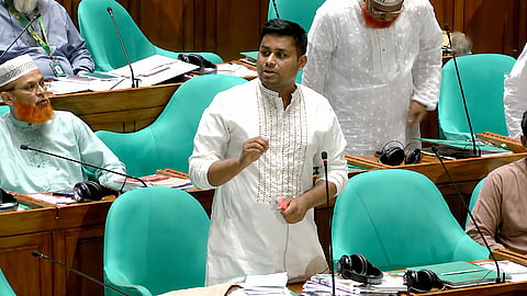 Hasnat Abdullah speaks during a parliamentary session