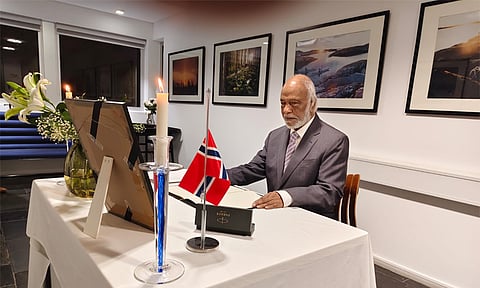 Moyeen Khan signs condolence book for Norway’s King Harald V