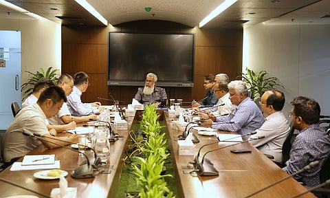 Bridges Division Secretary and BBA Executive Director Mohammad Abdur Rouf chairs a meeting with a Chinese delegation on financing and construction progress of the Dhaka Elevated Expressway PPP project at Bridge Bhaban in Dhaka on Thursday.