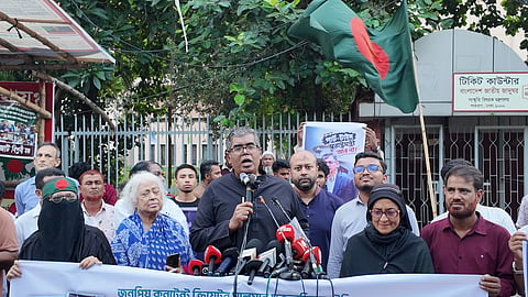Speakers at a human chain on Monday, criticised deteriorating law and order in Bangladesh 