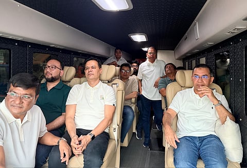 PM’s motorcade left his Gulshan residence 