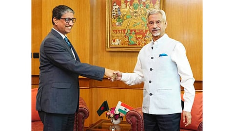 Outgoing Bangladesh High Commissioner to India M Riaz Hamidullah pays a courtesy call on Minister of External Affairs of India Subrahmanyam Jaishankar on Sunday (4 October).