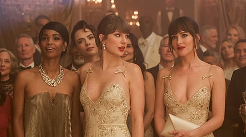 Taylor Swift and Dakota Johnson in the video for Patient Zero.