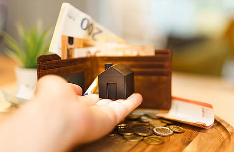 Wage-earning households continued to face pressure on their real purchasing power