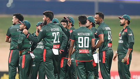 Bangladesh reduced Zimbabwe to 30/3, but Taylor and Ervine’s 150-run stand revived the innings.