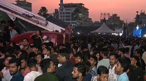 Crowd breaking through barriers at Rock n Rhytm 5.0