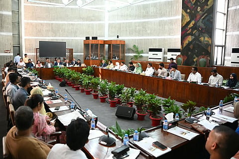 
Home Minister Salahuddin Ahmed speaks to journalists after a meeting of the Special Committee on Constitutional Amendments at the Jatiya Sangsad on Wednesday.