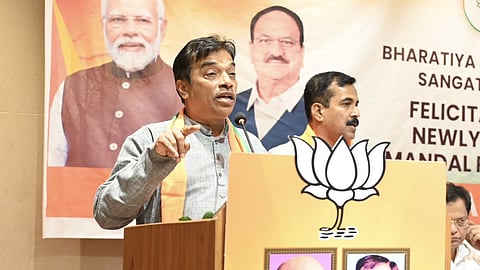 Damodar Naik : दादागिरी अजिबात खपवून घेतली जाणार नाही; नव्या भाजप प्रदेशाध्यक्षांची तंबी