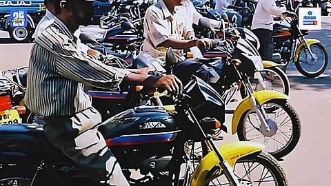Goa motorcycle pilots