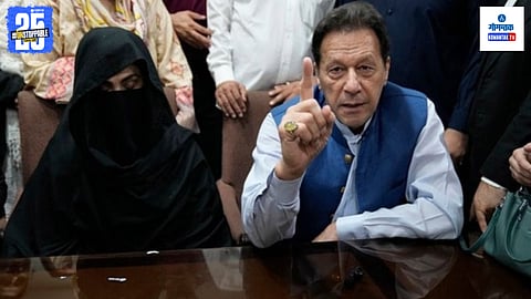 Imran khan and Wife Bushra Bibi Jail