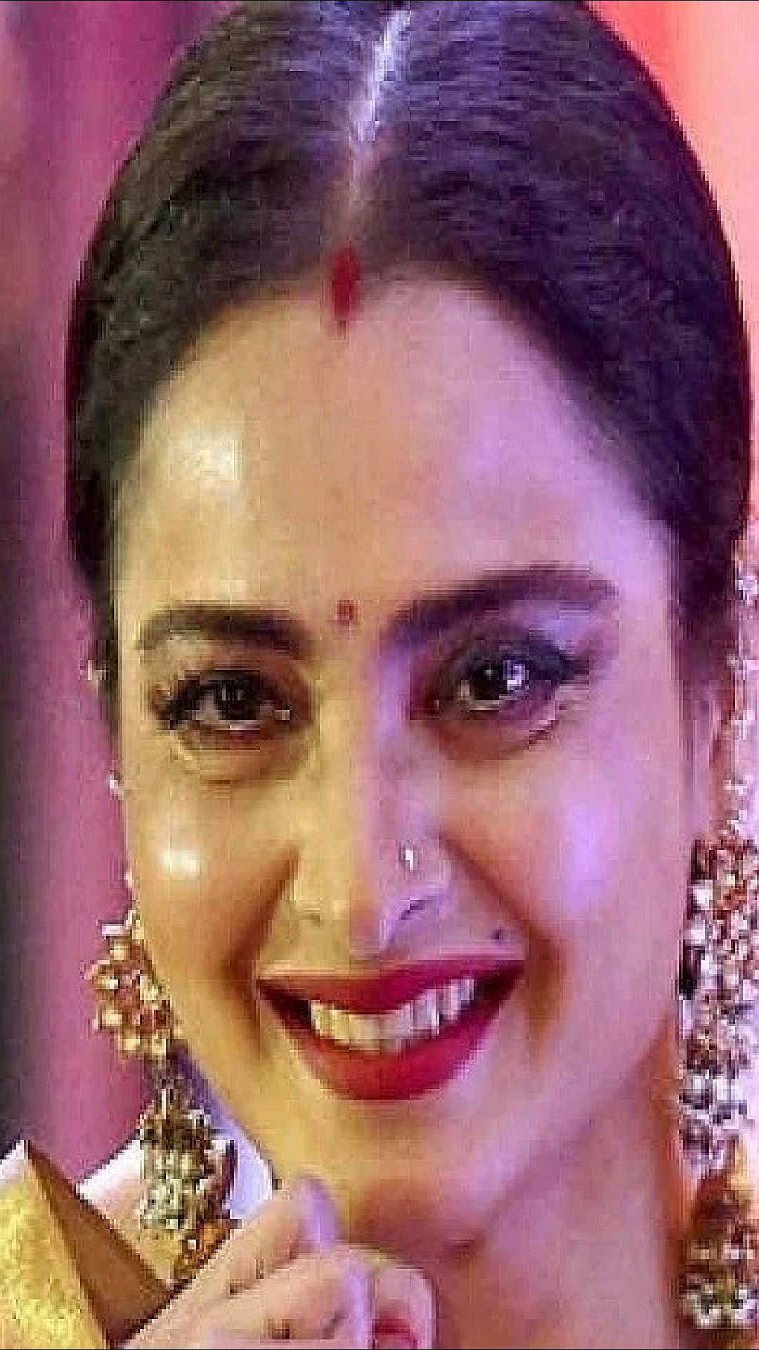 रेखा ही वास्तविक जीवनातील अभिनेत्री rekha is some of legendary ...
