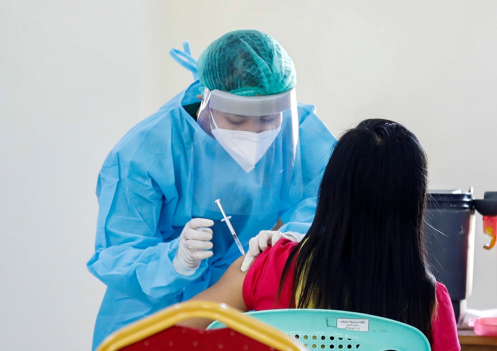 Coronavirus vaccine highlights: Johnson & Johnson single-dose vaccine shows 72% efficacy in the US