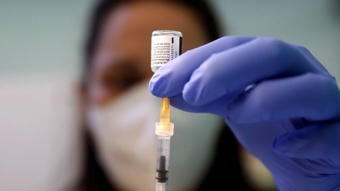 Coronavirus News highlights: Lakshadweep vaccinates all eligible 15-18 years children