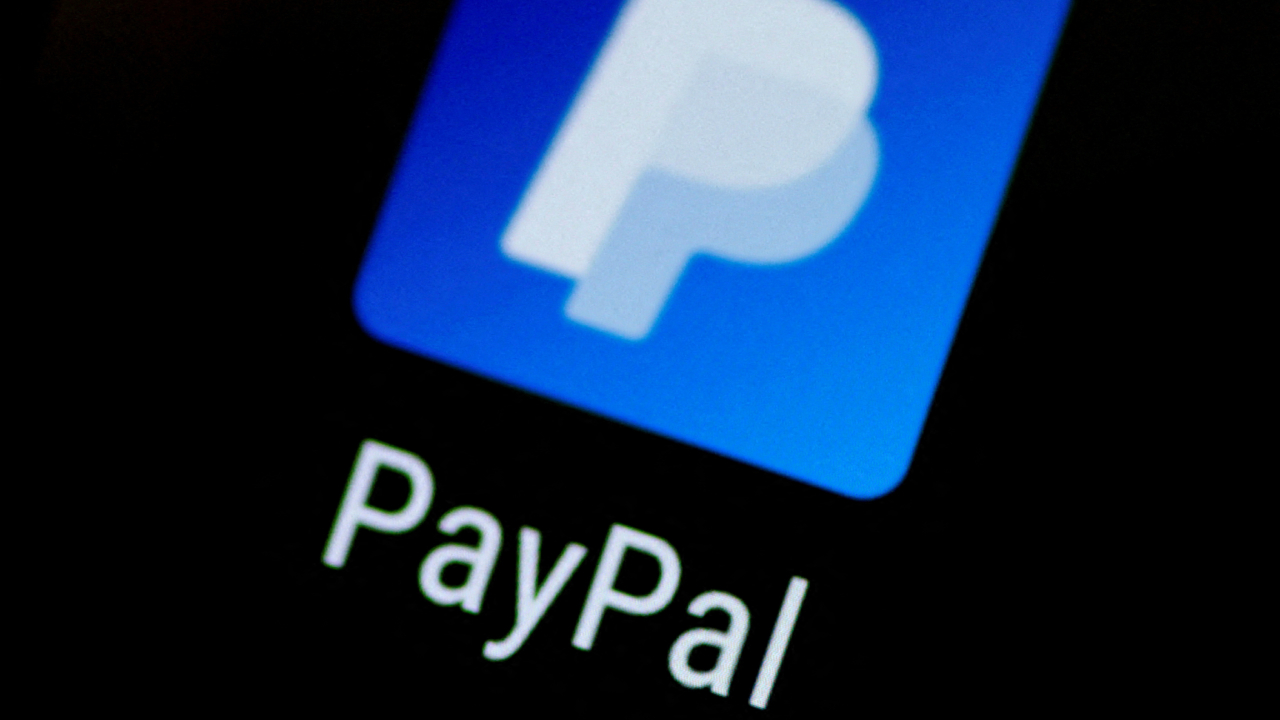 PayPal launches stablecoin in crypto push