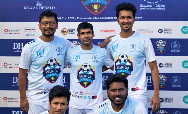 NICE DH Cup 2022 | Team Adobe