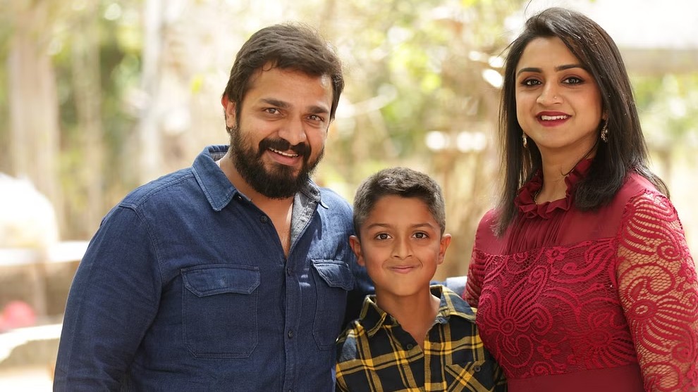 Actor Vijay Raghavendra's wife Spandana dies due to cardiac arrest