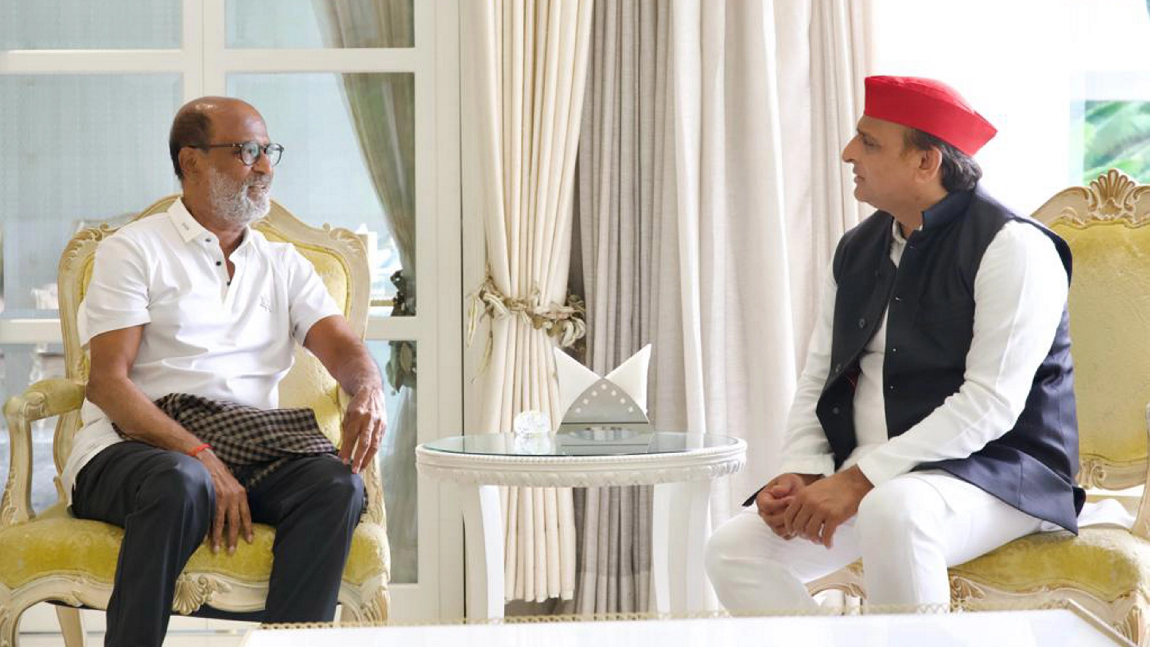 Superstar Rajinikanth arrived at Samajwadi Party chief Akhilesh Yadav's residence in Lucknow on Sunday (August 20).
