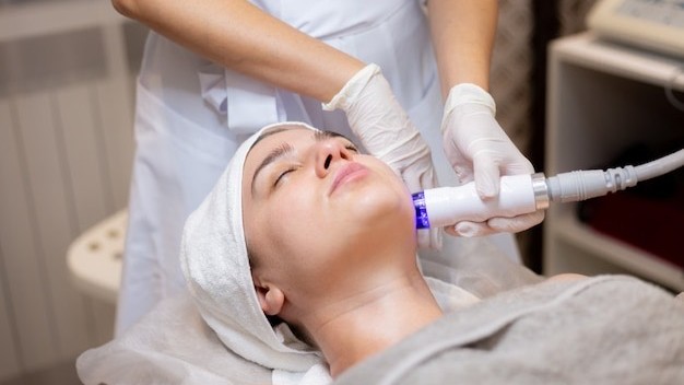HIFU treatment provides instant results | While effective, HIFU requires realistic expectations. Results develop over time as ultrasound energy triggers collagen production and natural healing. Gradual improvement can be seen in the weeks or months following the procedure.