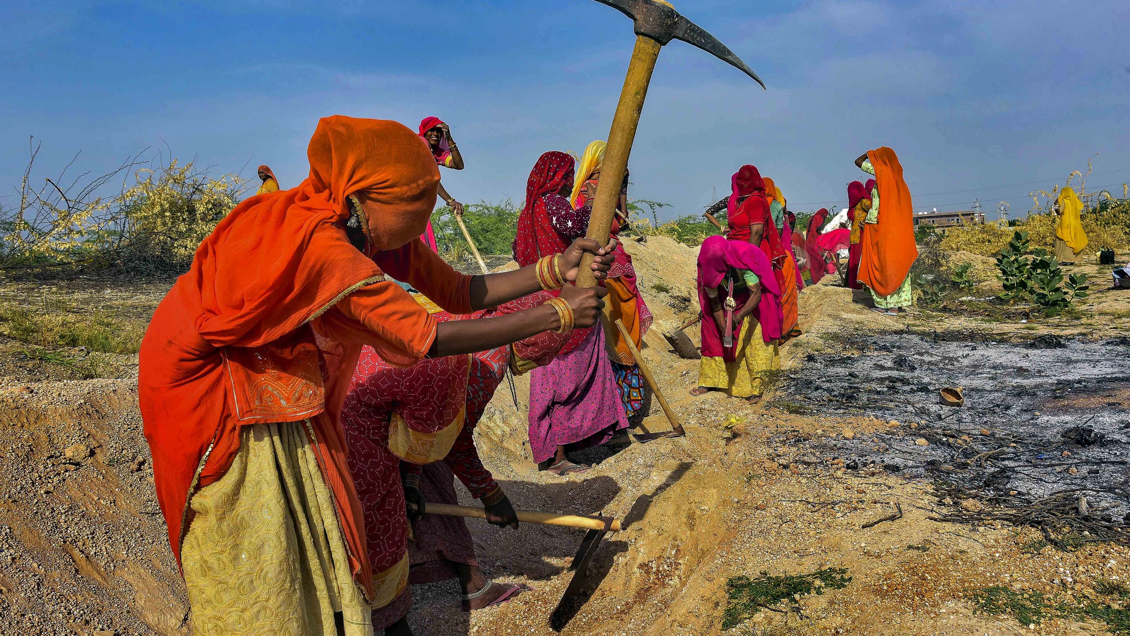 Govt set to bring in Bill replacing MGNREGA with new law guaranteeing 125 days of wage employment