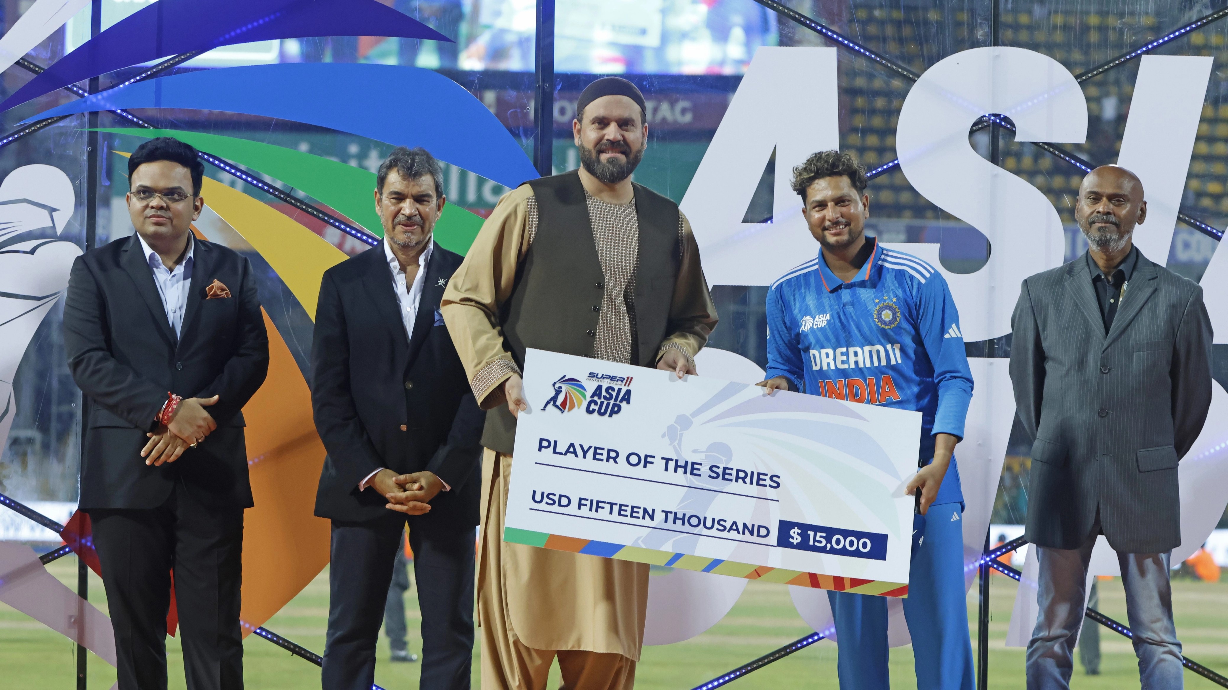 Kuldeep Yadav received the player of the series award.