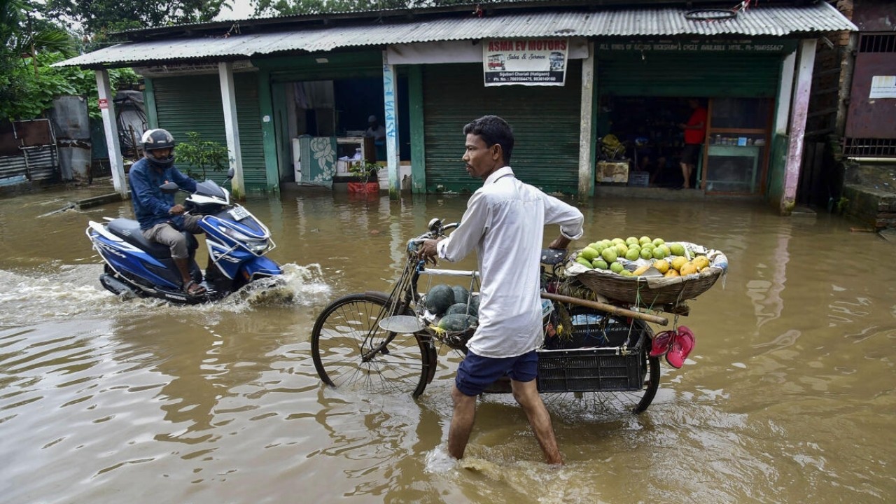 Water levels of some UP rivers rise after heavy rains; waterlogging in cities