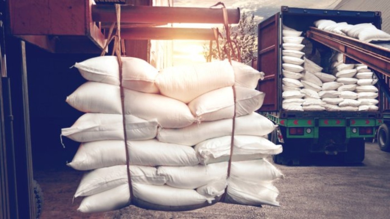 Poorest Monsoon in 5 years clouds India's sugar export prospect