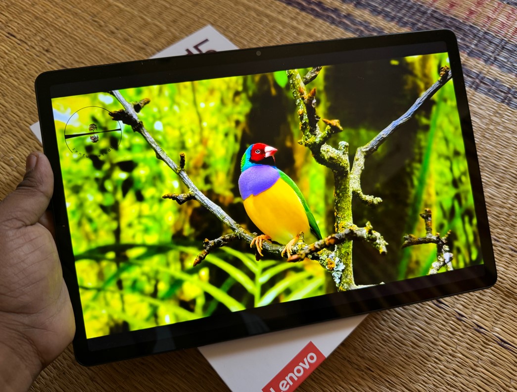 Lenovo Tab P12.