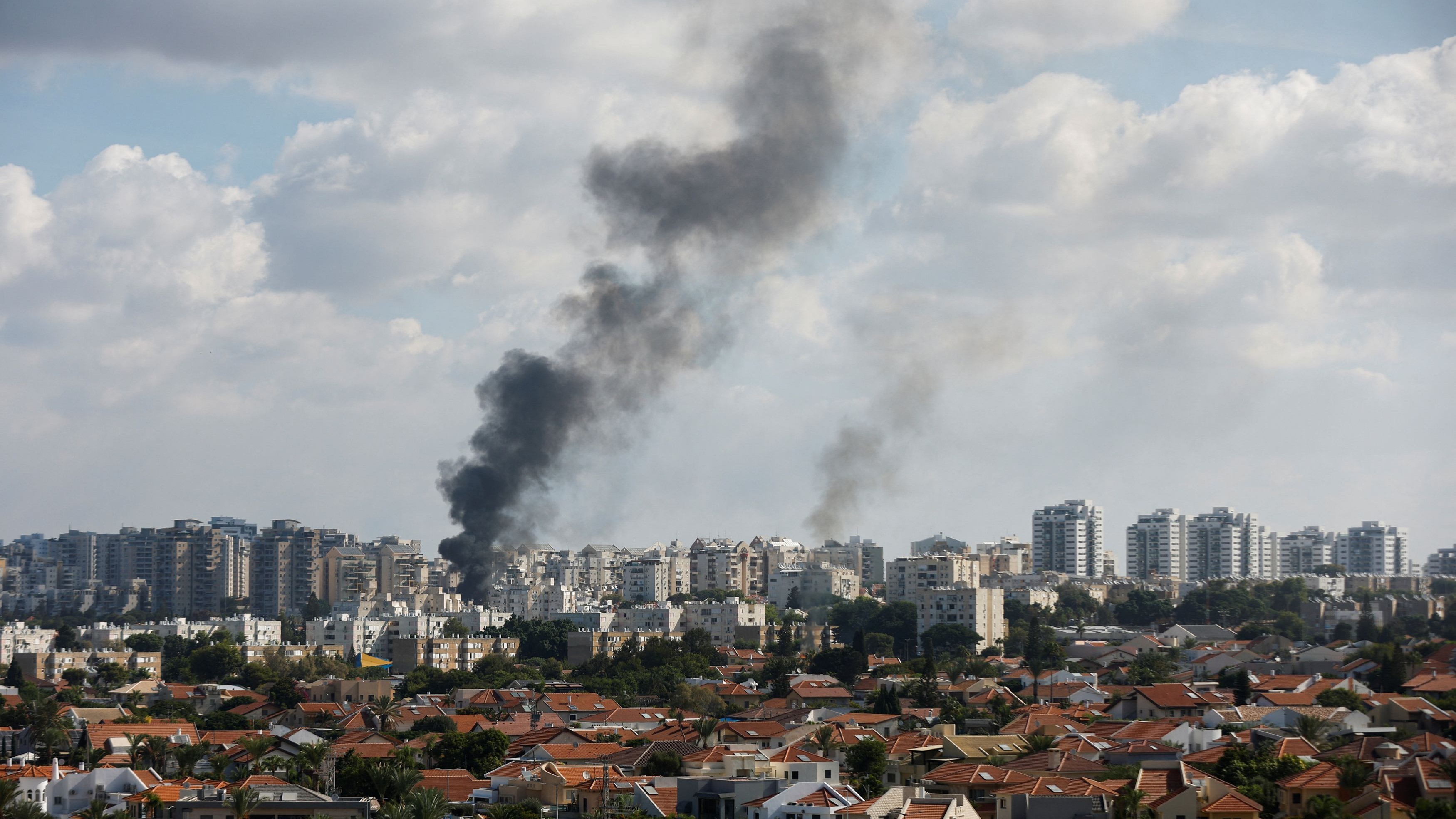 JPMorgan tells 200 staff in Israel to work from home