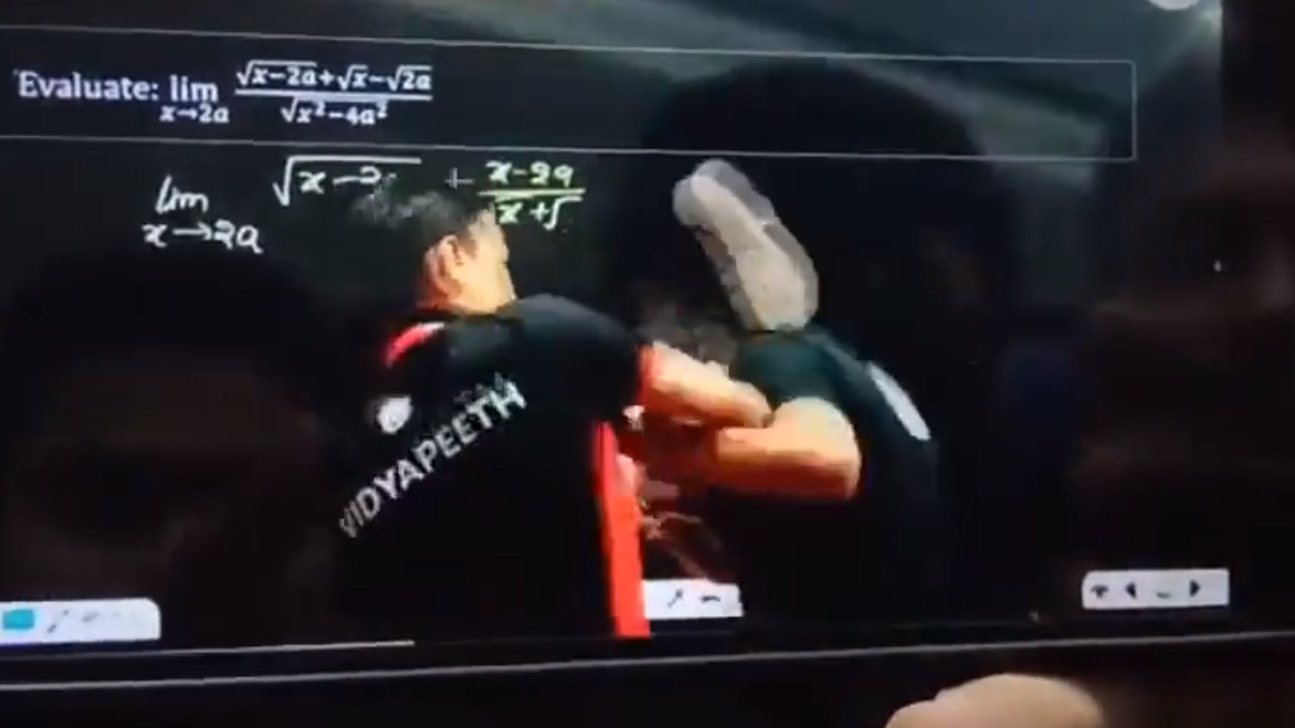 Student hits Physics Wallah teacher during live class; video surfaces