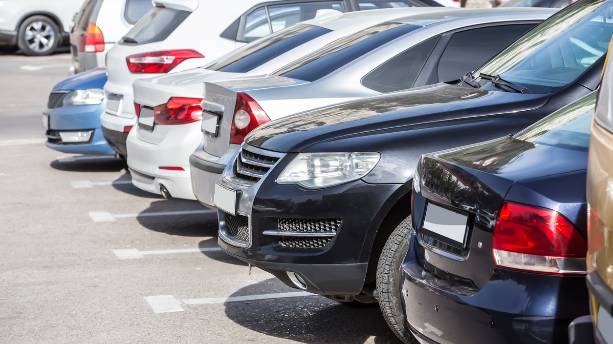 Auction for fancy vehicle numbers Friday