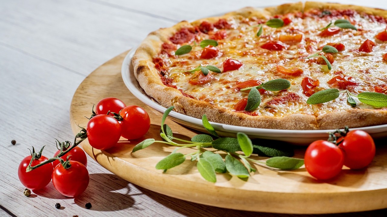 The pizza influencer with a private jet and a 'troll army'