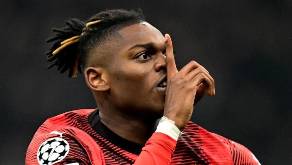 Milan come from behind to beat PSG 2-1 and earn first Group F win