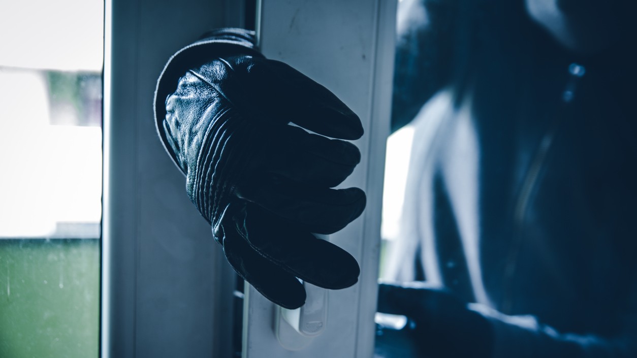 BJP leader attacked, robbed of Rs 63,000 in Himachal's Una