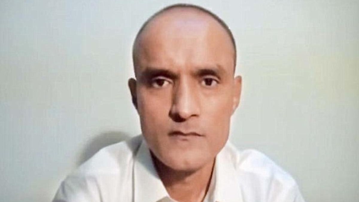 Pakistan SC verdict to stop military trials of civilians may not apply to Kulbhushan Jadhav: FO