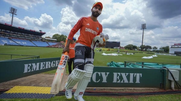 Jadeja starts training, could be available for second Test