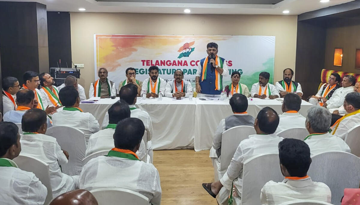 Congress MLAs in Telangana resolve to authorise AICC chief Mallikarjun Kharge to appoint CLP leader