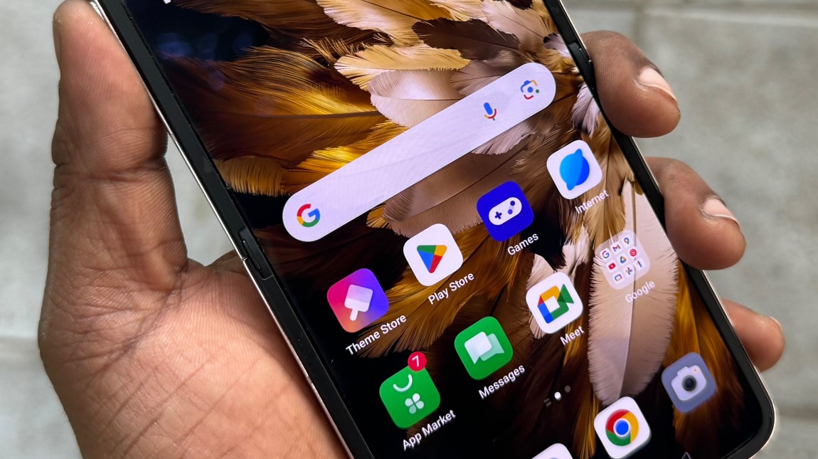 Oppo Find N3 Flip. 