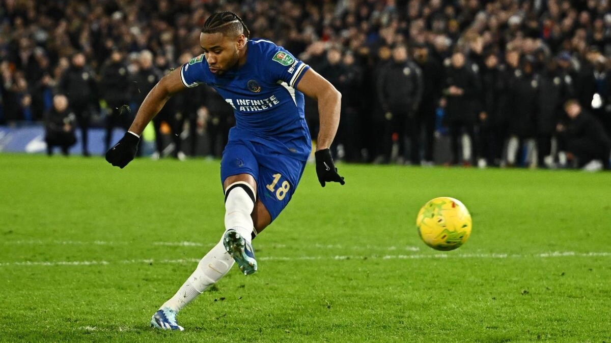 Chelsea's Nkunku not ready to start games, says Pochettino