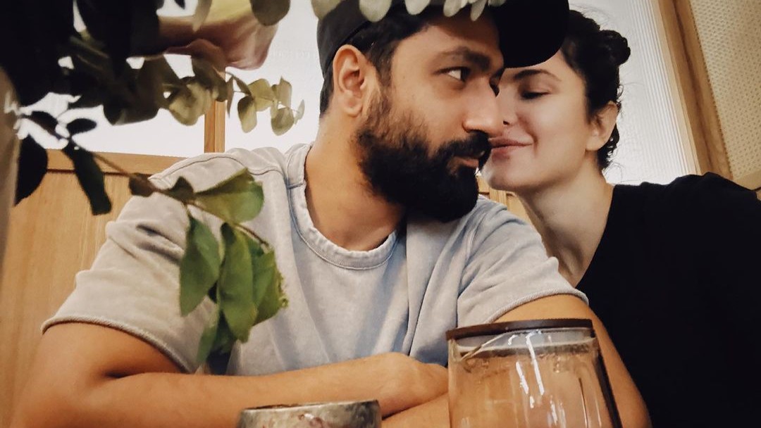 KWK 8: Vicky Kaushal admits proposing to Katrina Kaif just 1 day before their wedding