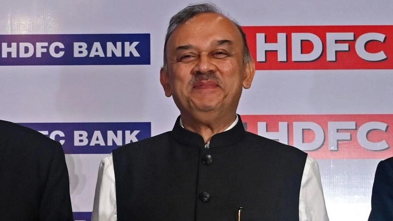 Atanu Chakraborty was asked to reconsider resignation, change language in letter: HDFC Bank CEO