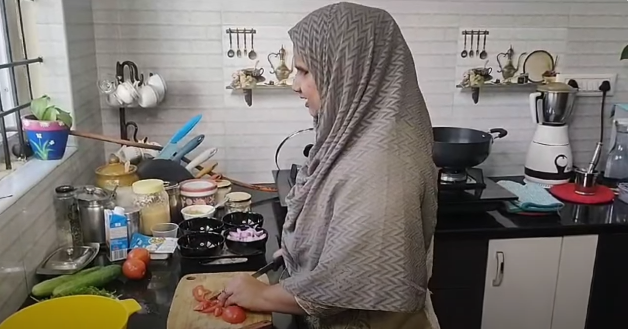 In her most popular video, Summaiya shows how she cooks in the kitchen.