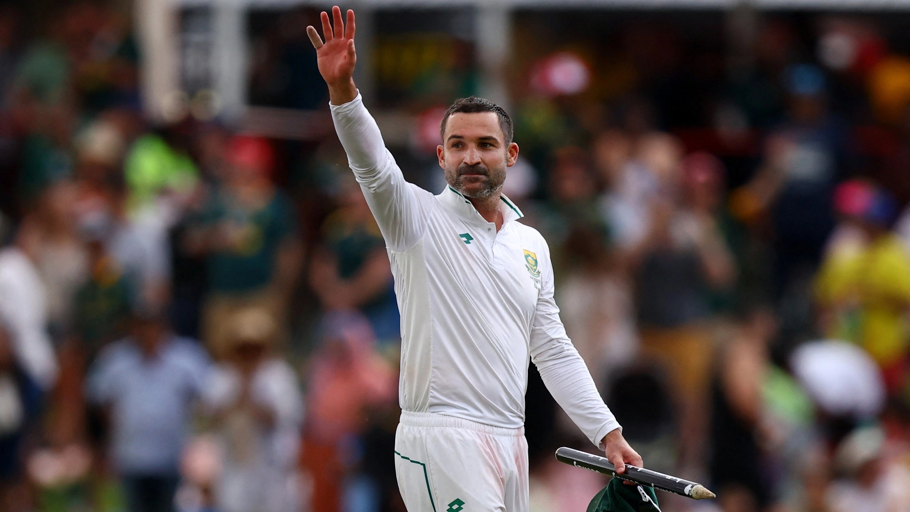 Elgar hoping to sign off on a high