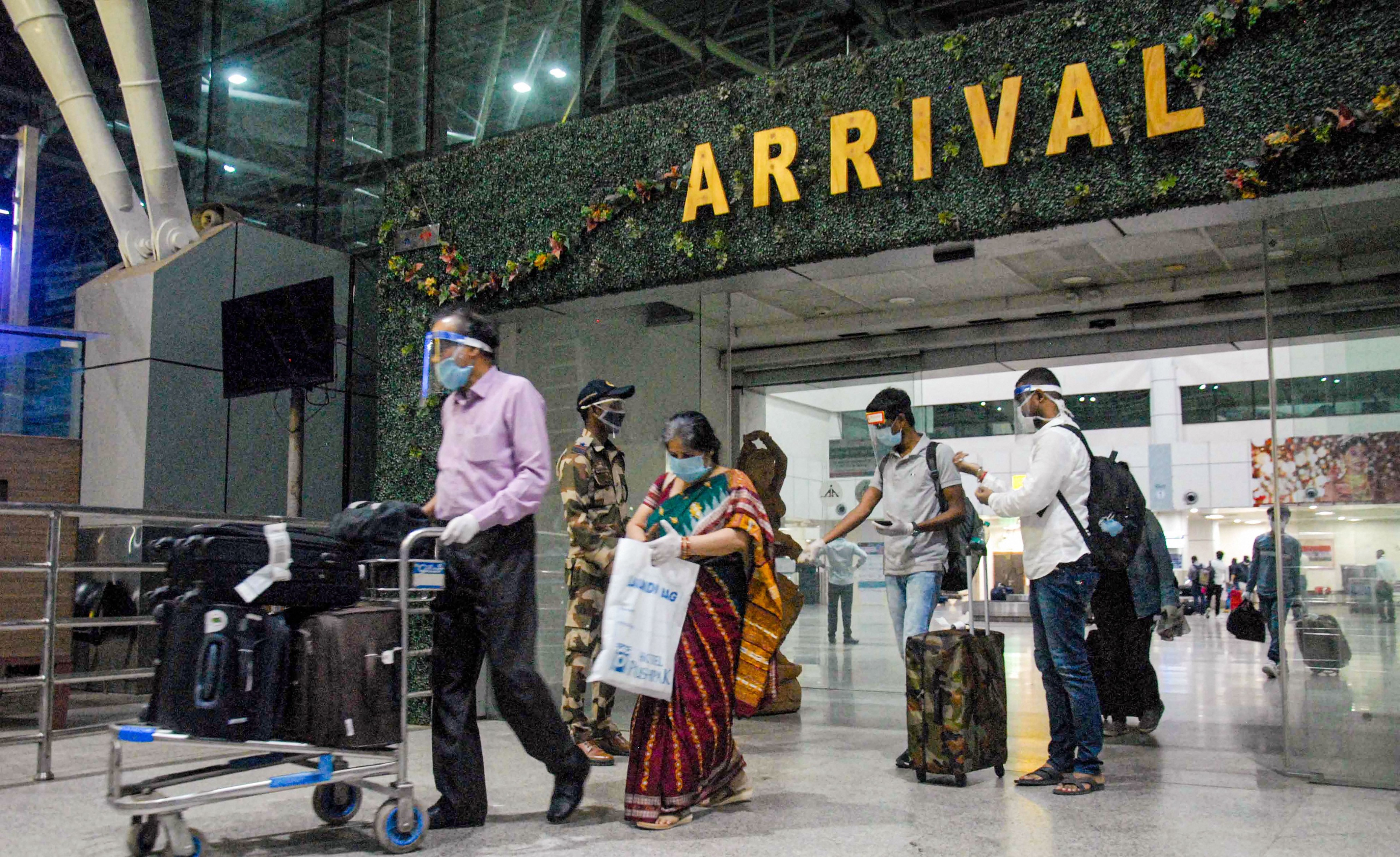 Delhi airport: Flight operations to remain suspended for over 2 hours till January 26