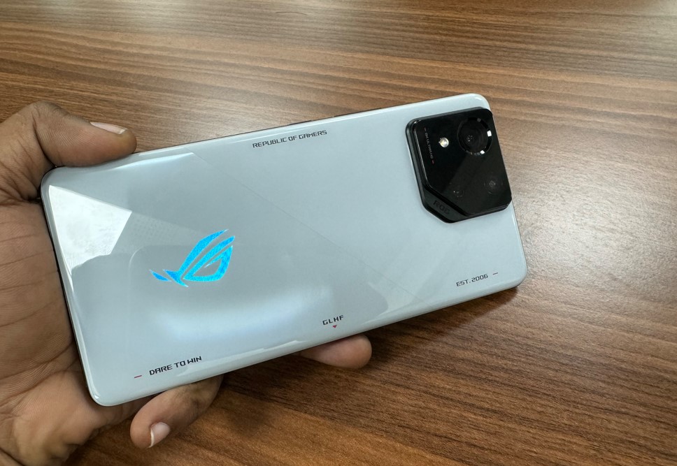 The standard ROG Phone 8 model comes with Aura RGB Lighting logo.