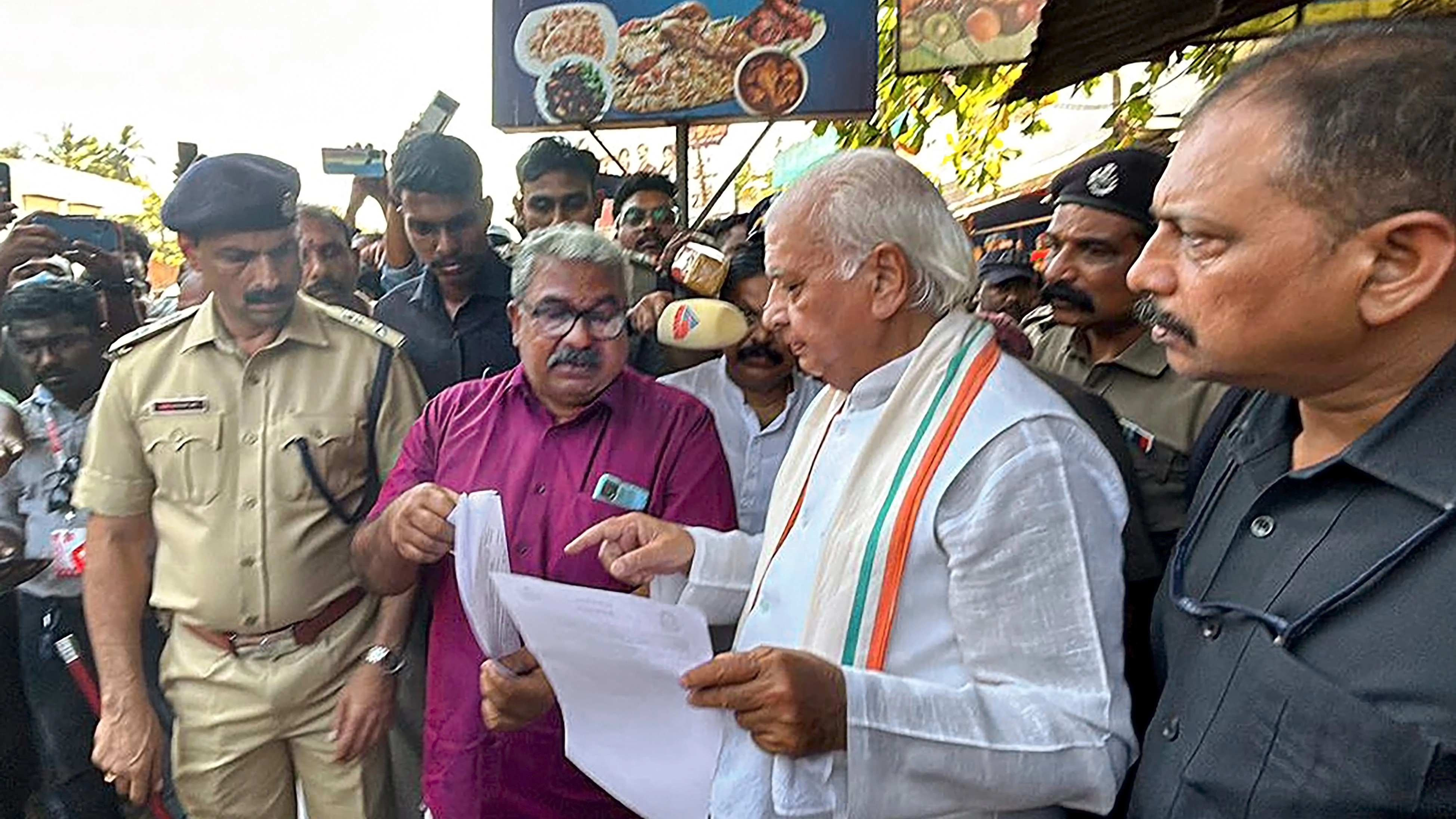 No end in sight for Left-Arif Mohammed Khan stand off, CPI says Governor post is not required 